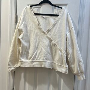 Z supply cropped Cream V-Neck Sweater